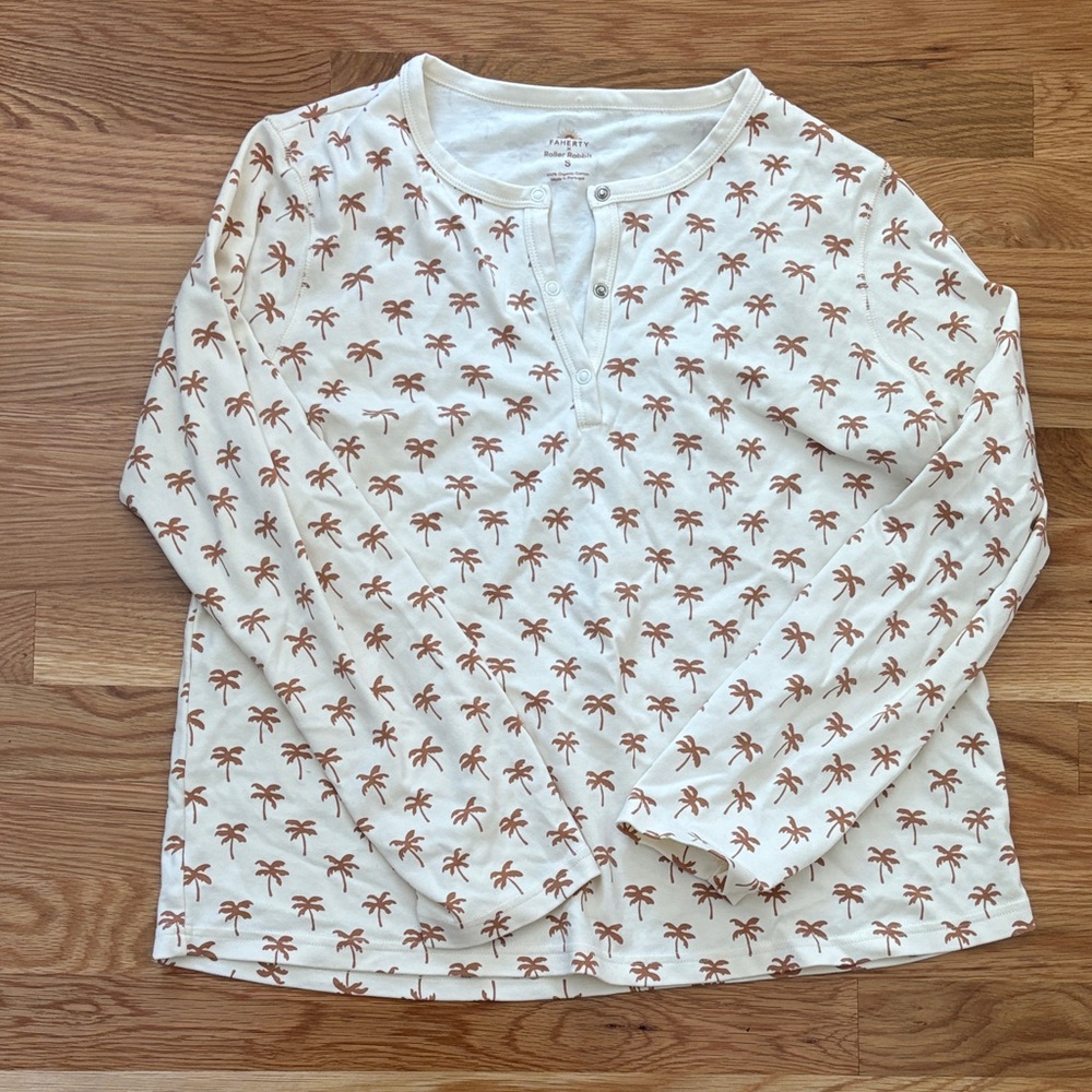 Roller rabbit cotton pajama top